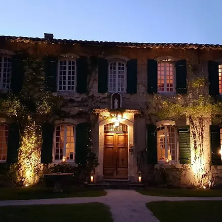 Domaine De Rhodes 3*